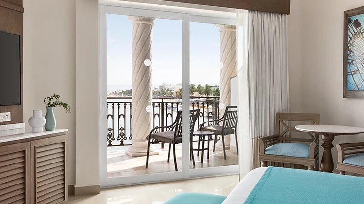 Wyndham Alltra Playa del Carmen, Adults Only All-Inclusive